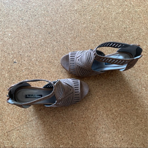 Michael Antonio Kammi wedge sandals - Picture 4 of 6